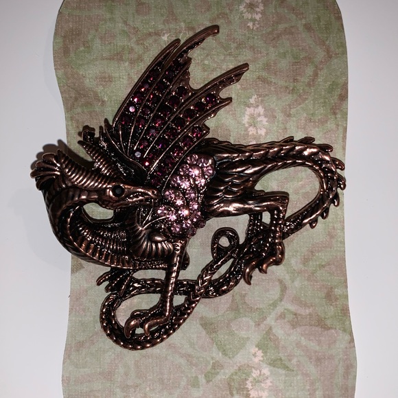 Dragon Pin - Picture 1 of 2